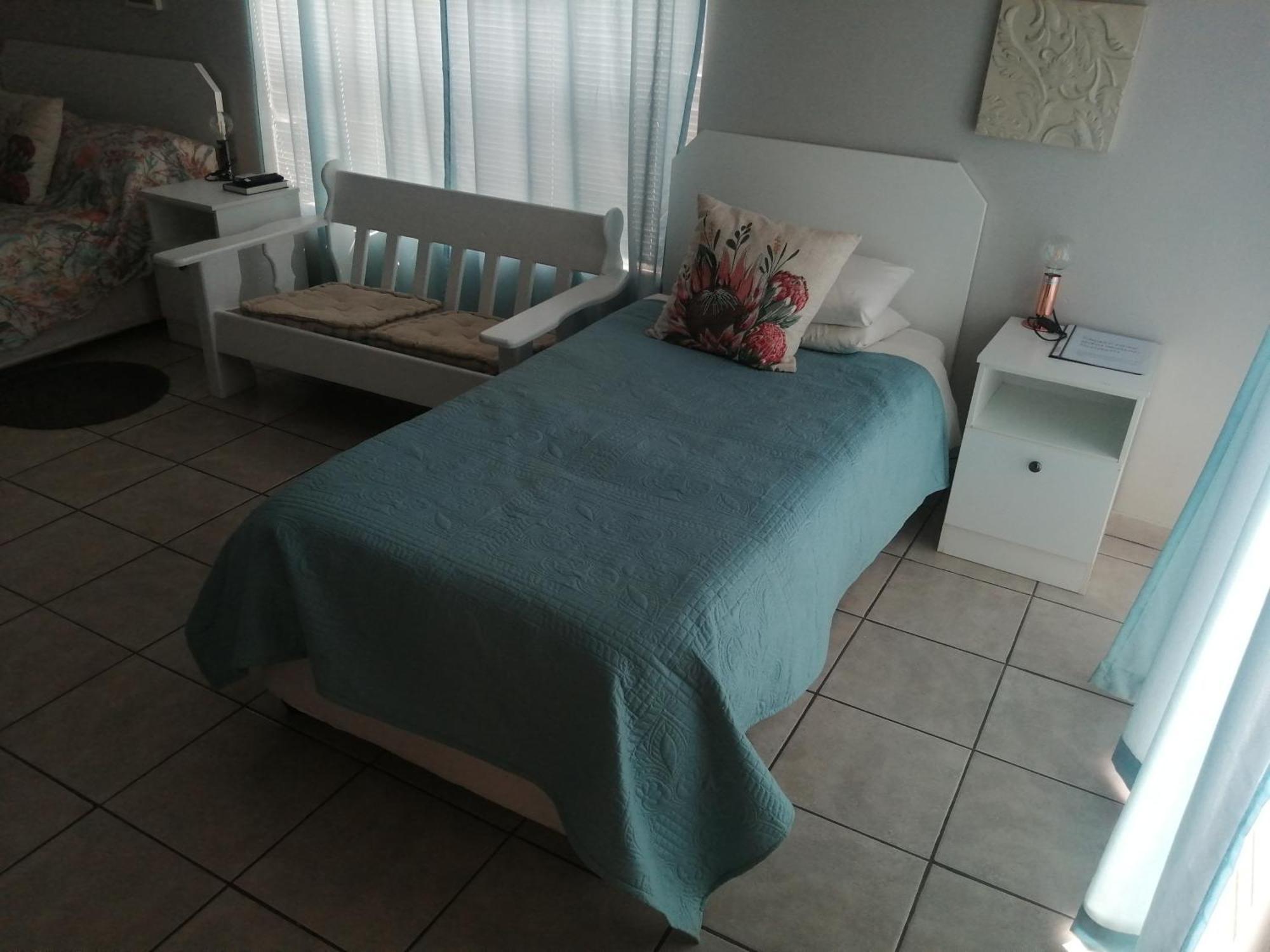 Larochelle Guesthouse Keetmanshoop Phòng bức ảnh